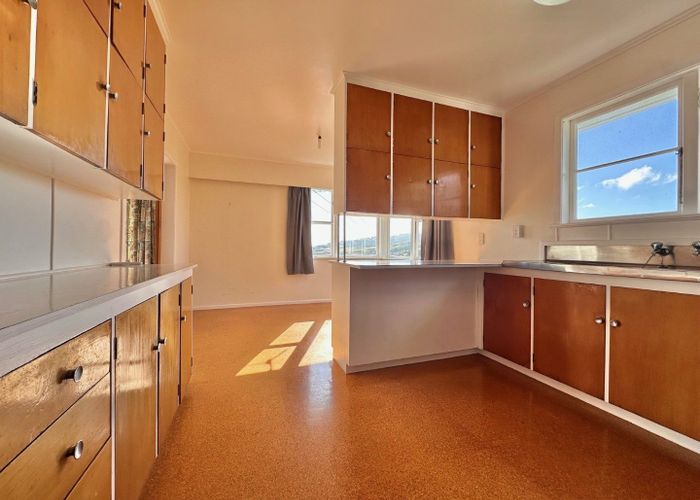  at 21 Kahikatea Grove, Paparangi, Wellington, Wellington
