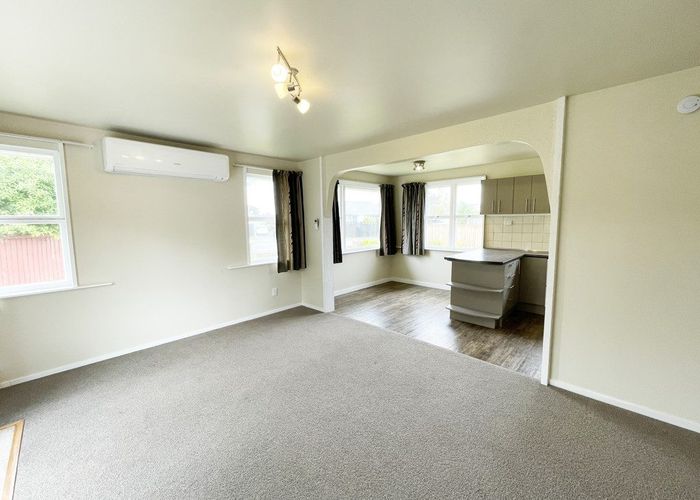  at 19 Ian Place, Bishopdale, Christchurch City, Canterbury