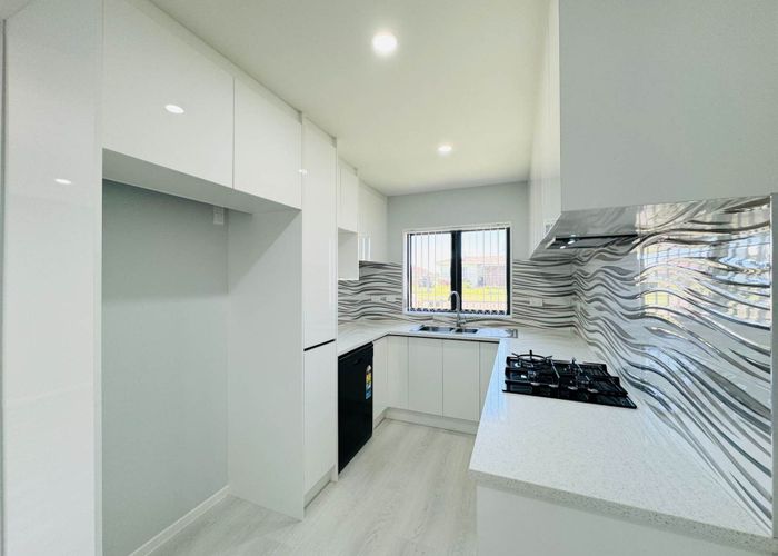  at 66A Maplesden Drive, Clendon Park, Manukau City, Auckland