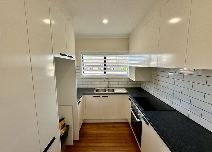  at 16 George Street, Mangere East, Manukau City, Auckland