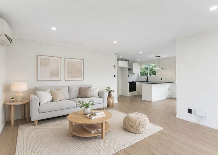  at 1/18 Trimdon Street, Randwick Park, Manukau City, Auckland