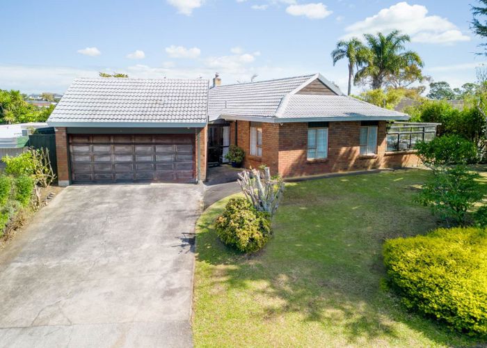  at 14 Ganymede Place, Half Moon Bay, Auckland