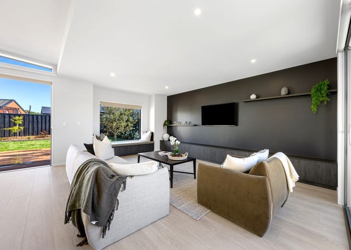  at 7 Oakbridge Boulevard, Marshland, Christchurch City, Canterbury