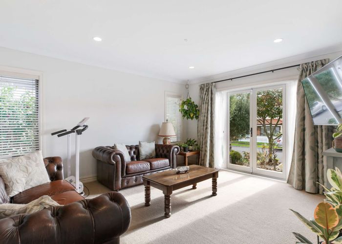  at 17 Bridgefield Crescent, Flat Bush, Auckland