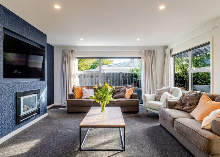  at 2a Alton Place, Hokowhitu, Palmerston North, Manawatu / Whanganui