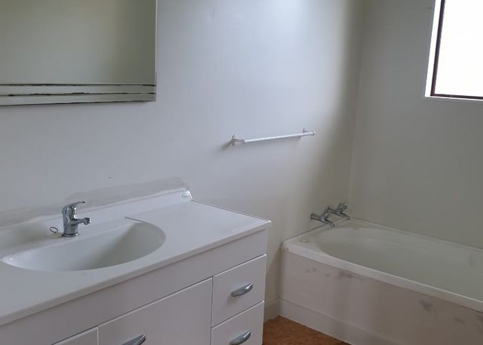  at 285 State Highway 1, Te Hana, Wellsford