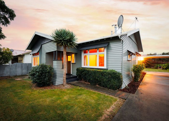  at 9 Burns Avenue, Takaro, Palmerston North, Manawatu / Whanganui