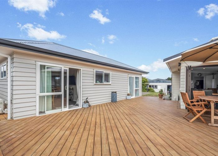  at 166 Mark Avenue, Grenada Village, Wellington