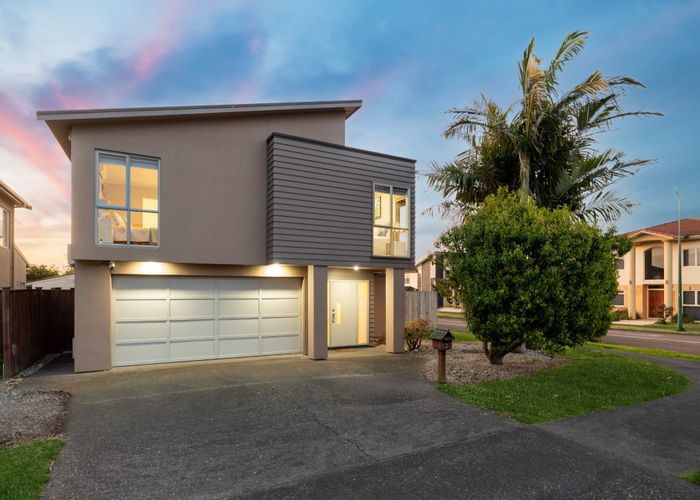 at 2 Janway Avenue, Flat Bush, Auckland