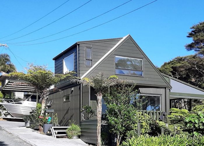  at 100C Greenslade Road, Raglan
