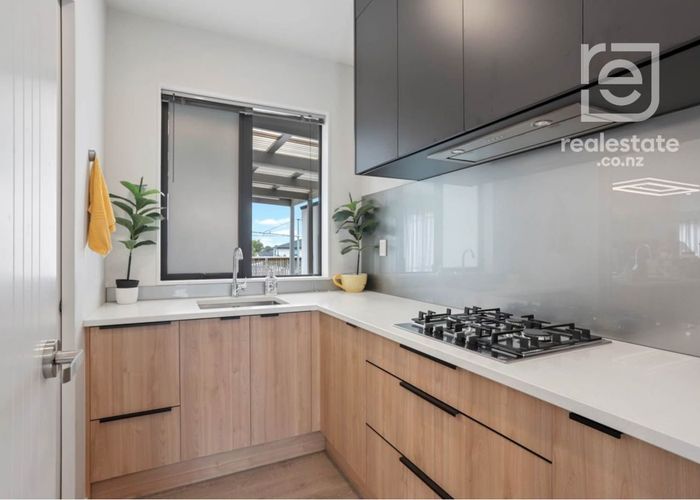  at 56 Mettam Drive, Swanson, Waitakere City, Auckland