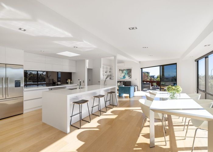  at 272 Cannon Hill Crescent, Mount Pleasant, Christchurch City, Canterbury