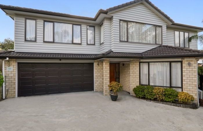  at 44 Bradbury Road, Botany Downs, Auckland