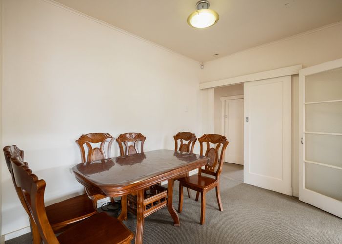  at 1/1582 Great North Road, Waterview, Auckland