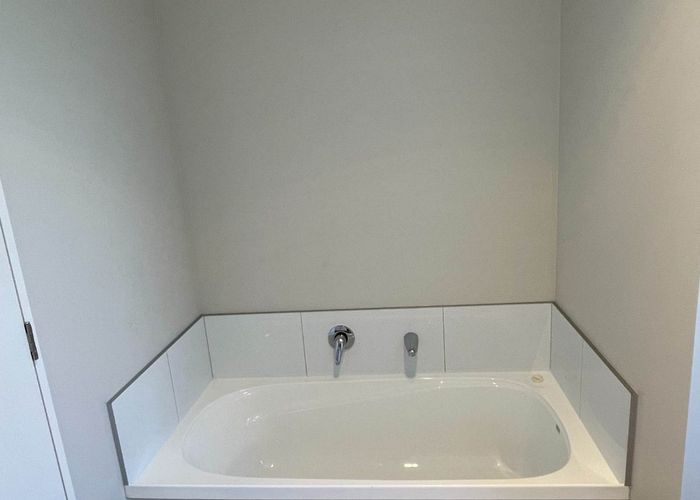  at 14c Feasegate Street, Manurewa, Manukau City, Auckland