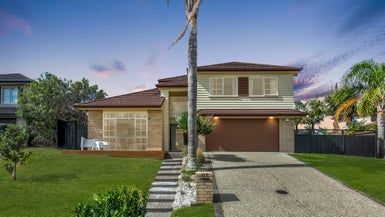  at 117 Pine Harbour Parade, Beachlands, Auckland