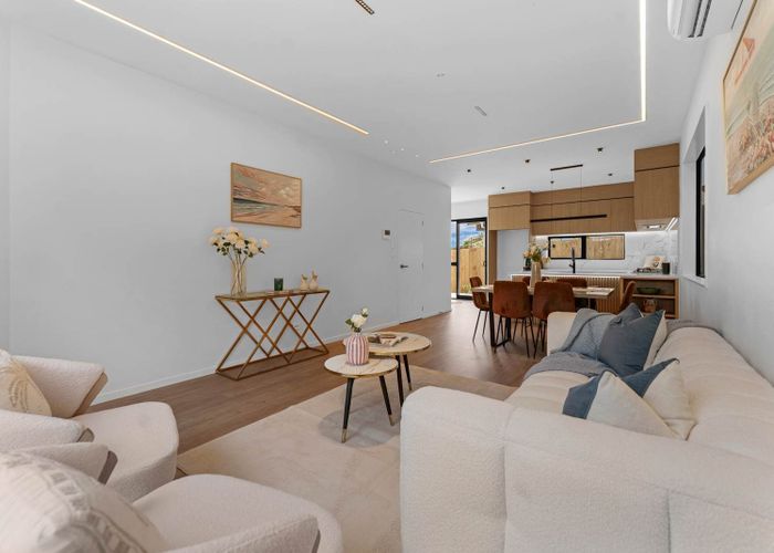  at 3/12 Johnston Road, Mount Wellington, Auckland City, Auckland