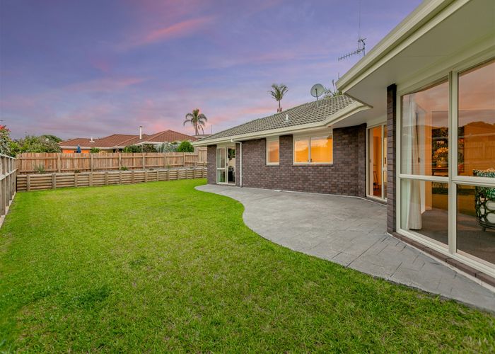  at 15 Cloverlea Walk, Welcome Bay, Tauranga