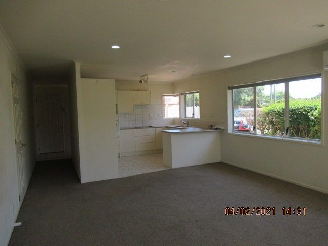  at 10G Rathgar Road, Henderson, Auckland