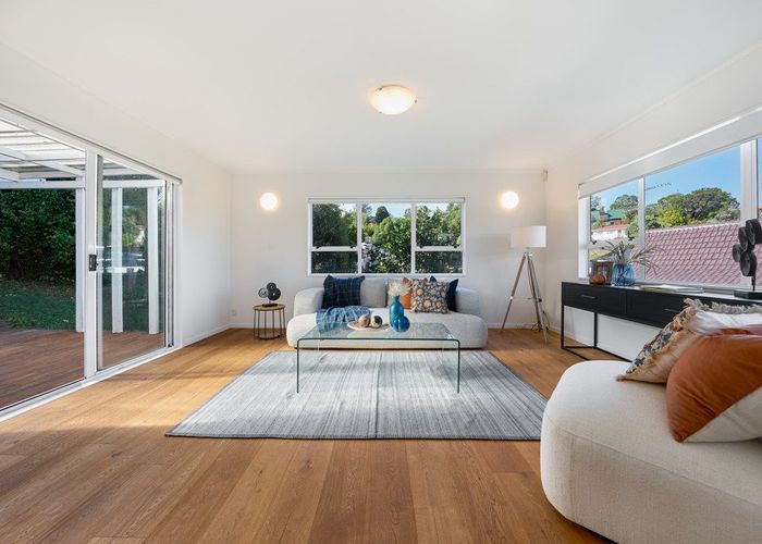  at 94 Stapleford Crescent, Browns Bay, North Shore City, Auckland