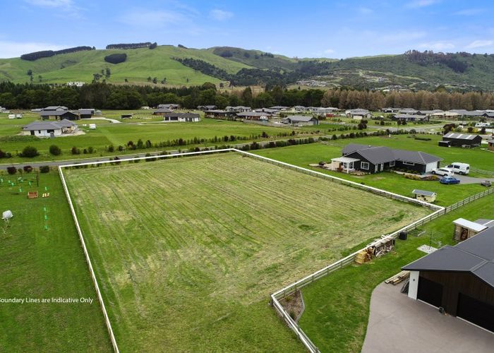  at 5 Kanuka Grove, Kinloch, Taupo