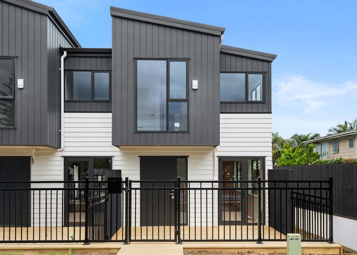  at Lot 1, 121 Gills Road, Bucklands Beach, Manukau City, Auckland