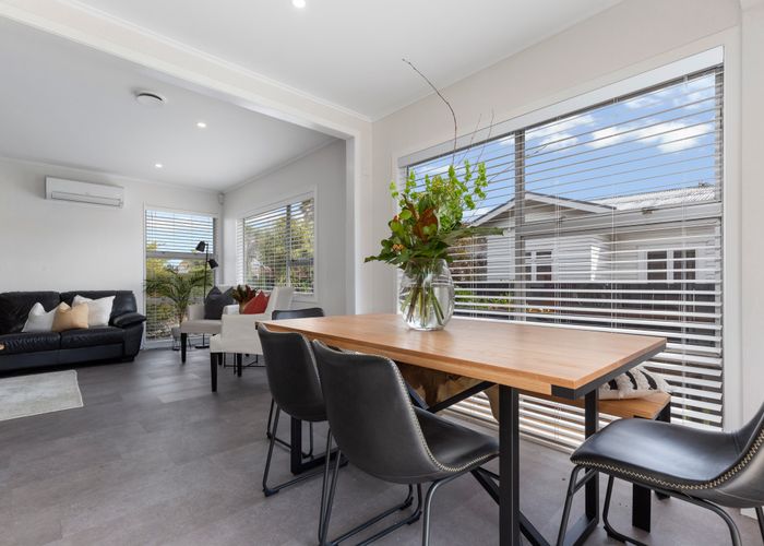  at 16 Camp Road, Mount Wellington, Auckland