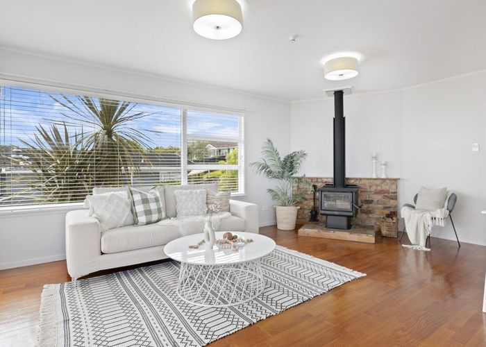  at 23 Seon Place, Birkdale, Auckland