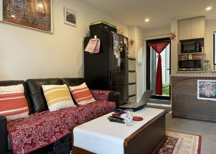  at 10/17 Pearce Crescent, Taita, Lower Hutt, Wellington