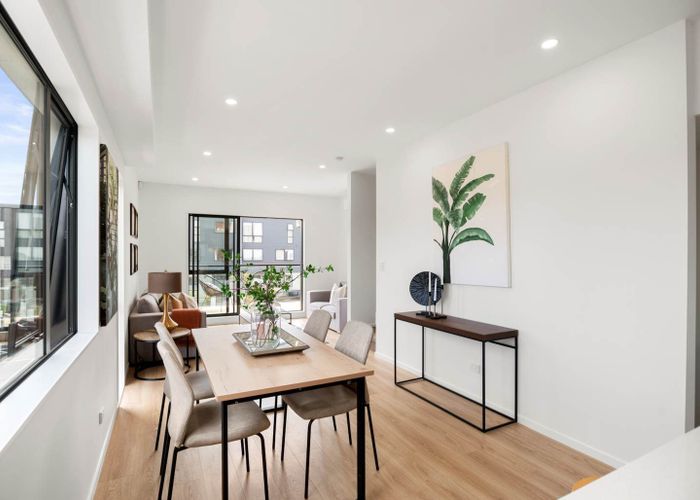  at 19 Papatahi Lane, Flat Bush, Manukau City, Auckland