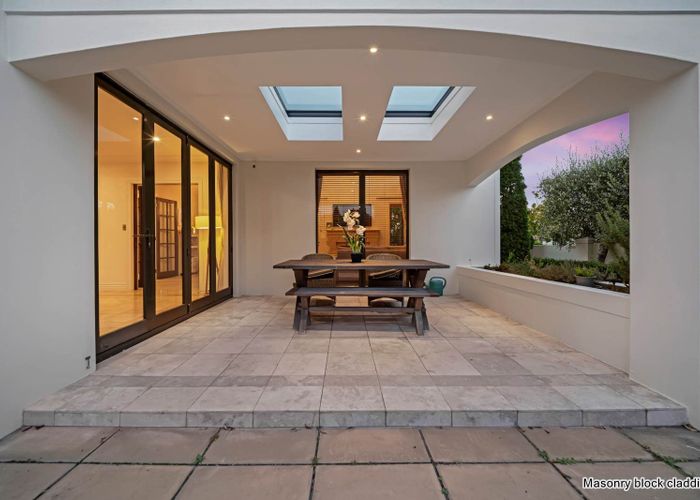  at 3 Fairfield Lane, East Tamaki Heights, Auckland