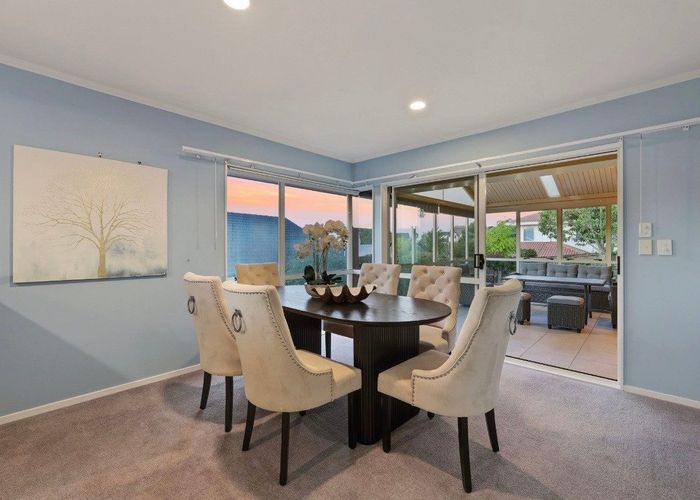  at 33 Wiltshire Place, Somerville, Manukau City, Auckland