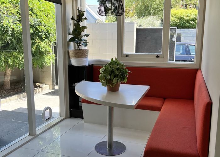  at 2/5 Whareora Terrace, Cashmere, Christchurch