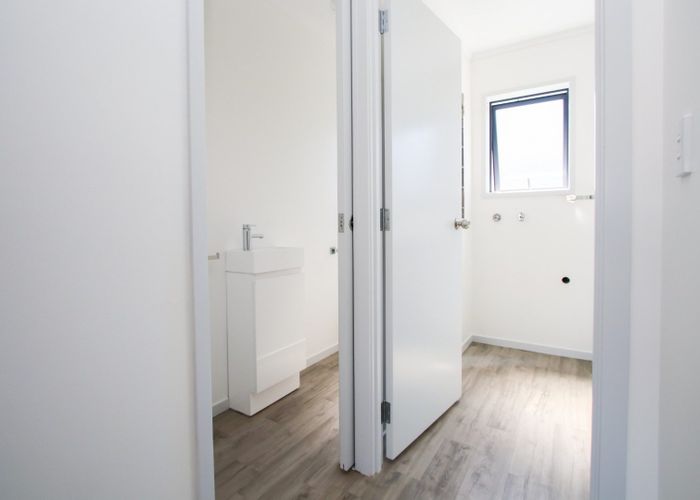  at 4/200 Old Farm Road, Hamilton East, Hamilton, Waikato