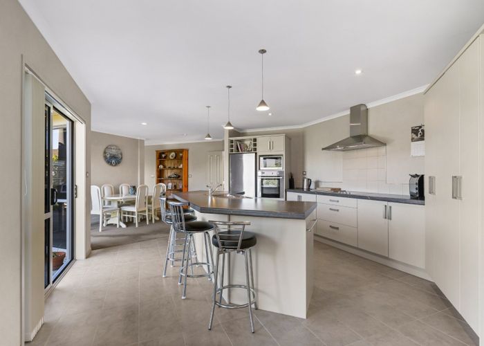  at 44 Gibson Place, Papamoa, Tauranga, Bay Of Plenty