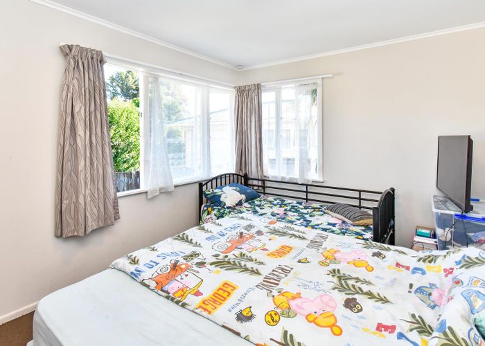 Free property data for 78 Weymouth Road, Manurewa, Auckland homes.co.nz