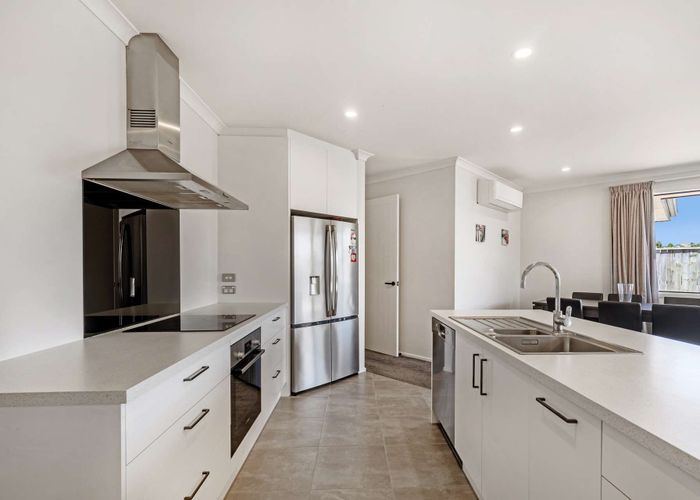  at 112 Bateup Road, Hope, Richmond
