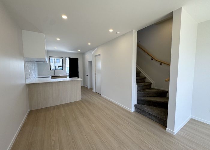  at 15/22  Cleland Crescent, Blockhouse Bay, Auckland City, Auckland