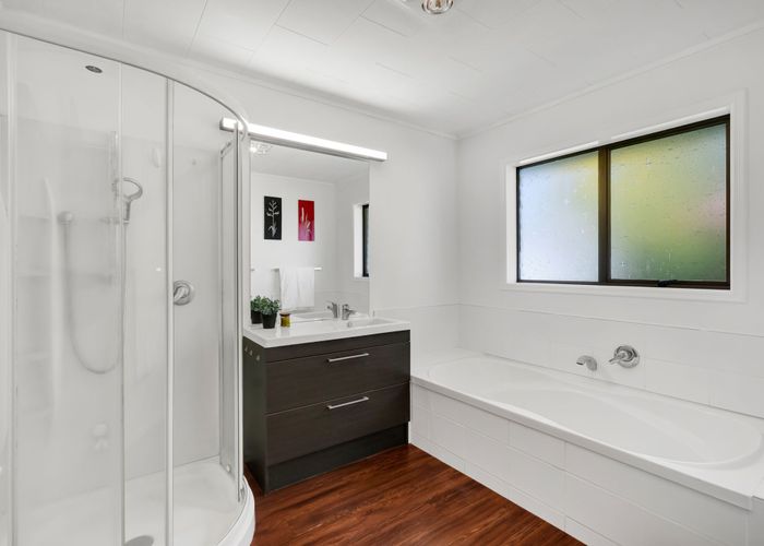  at 323 Mangorei Road, Merrilands, New Plymouth, Taranaki