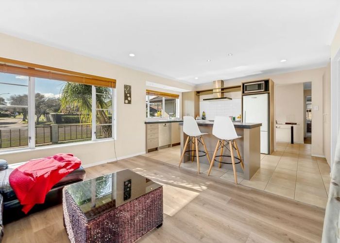  at 152 Cyril French Drive, Flat Bush, Auckland