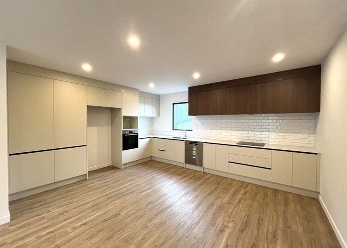  at 13 Irwin Lane, Windsor Park, North Shore City, Auckland