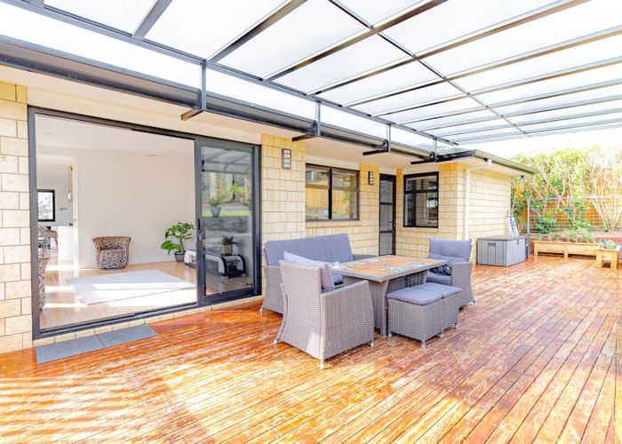  at 13 Henriette Place, The Gardens, Manukau City, Auckland