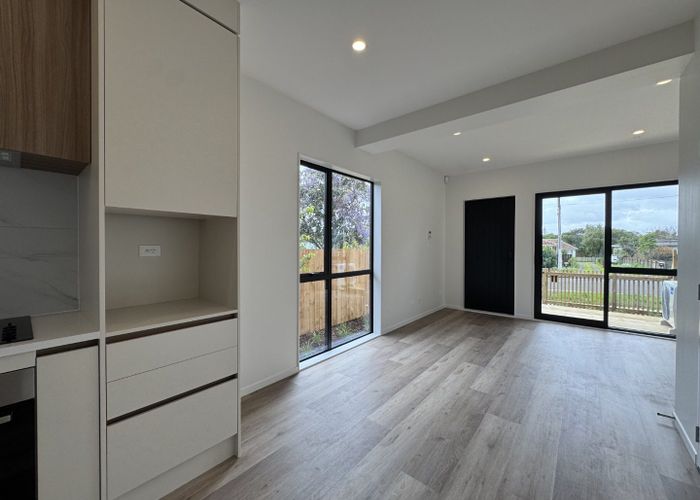  at 3/35 Crawford Avenue, Mangere Bridge, Manukau City, Auckland
