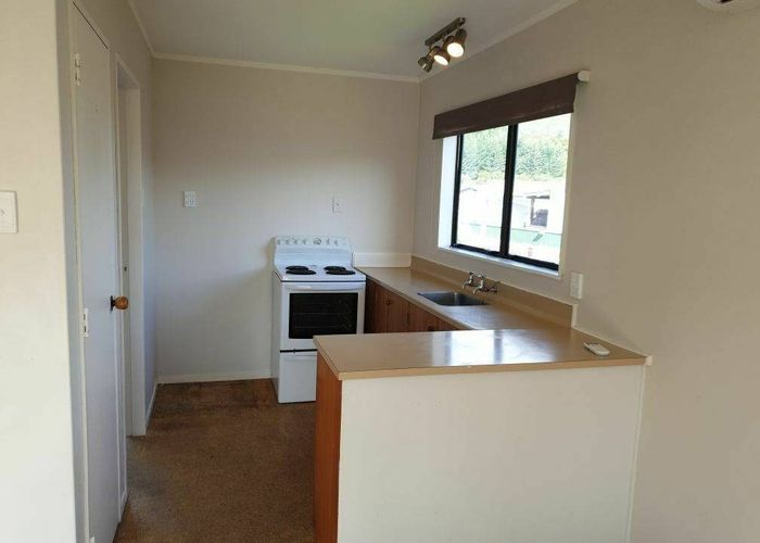  at 8A Weymouth Grove, Wainuiomata, Lower Hutt