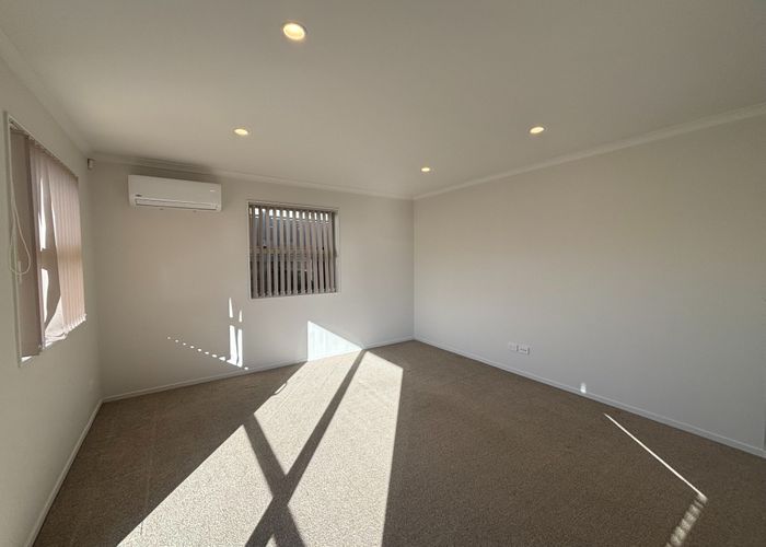  at 76 Totara Meadows Court, Wiri, Manukau City, Auckland