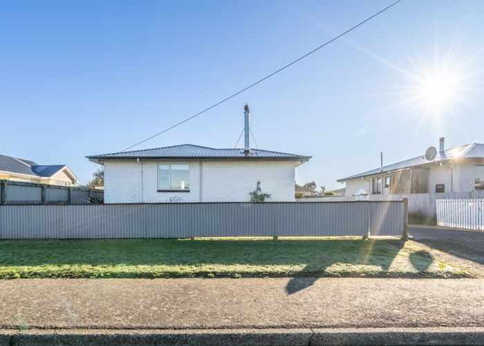  at 220 Mcquarrie Street, Kingswell, Invercargill