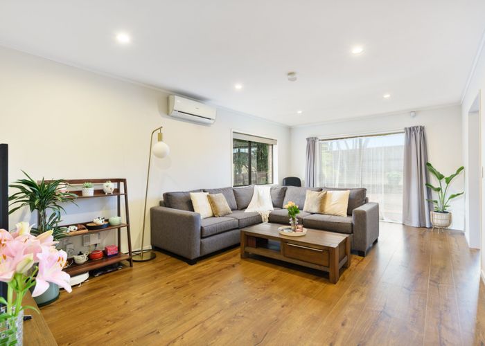  at 1/294 Great North Road, Henderson, Auckland