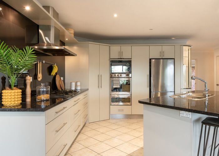  at 42 Westview Place, Tauriko, Tauranga