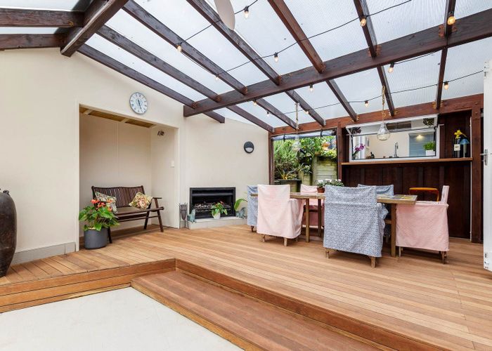 at 2/5 Baddeley Avenue, Kohimarama, Auckland City, Auckland