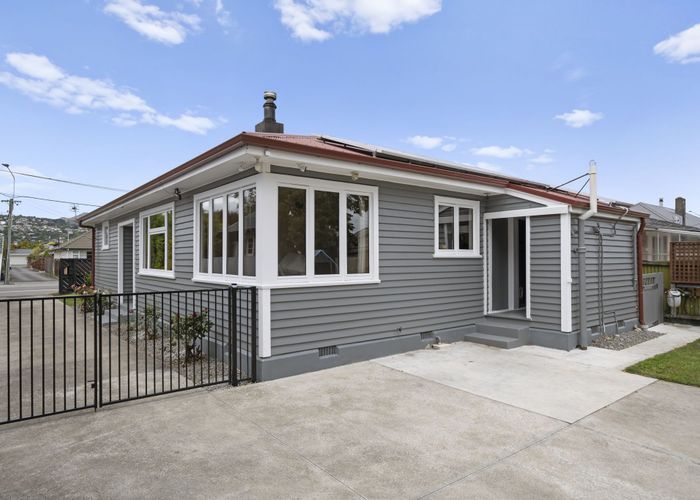  at 11 Frankleigh Street, Somerfield, Christchurch
